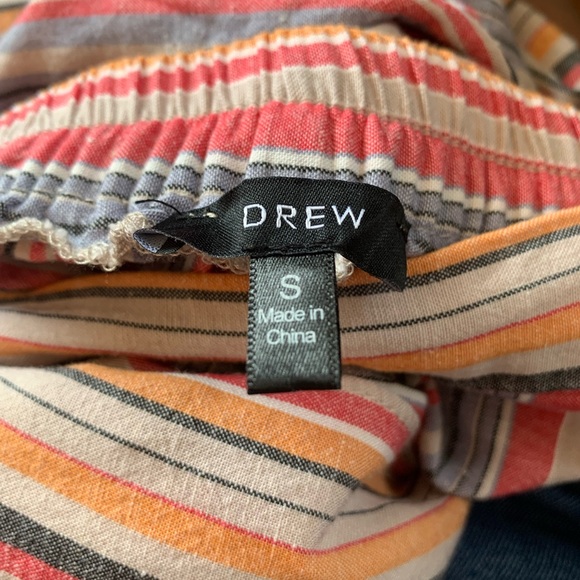 Colourful set perfect for casual days. - Picture 8 of 11